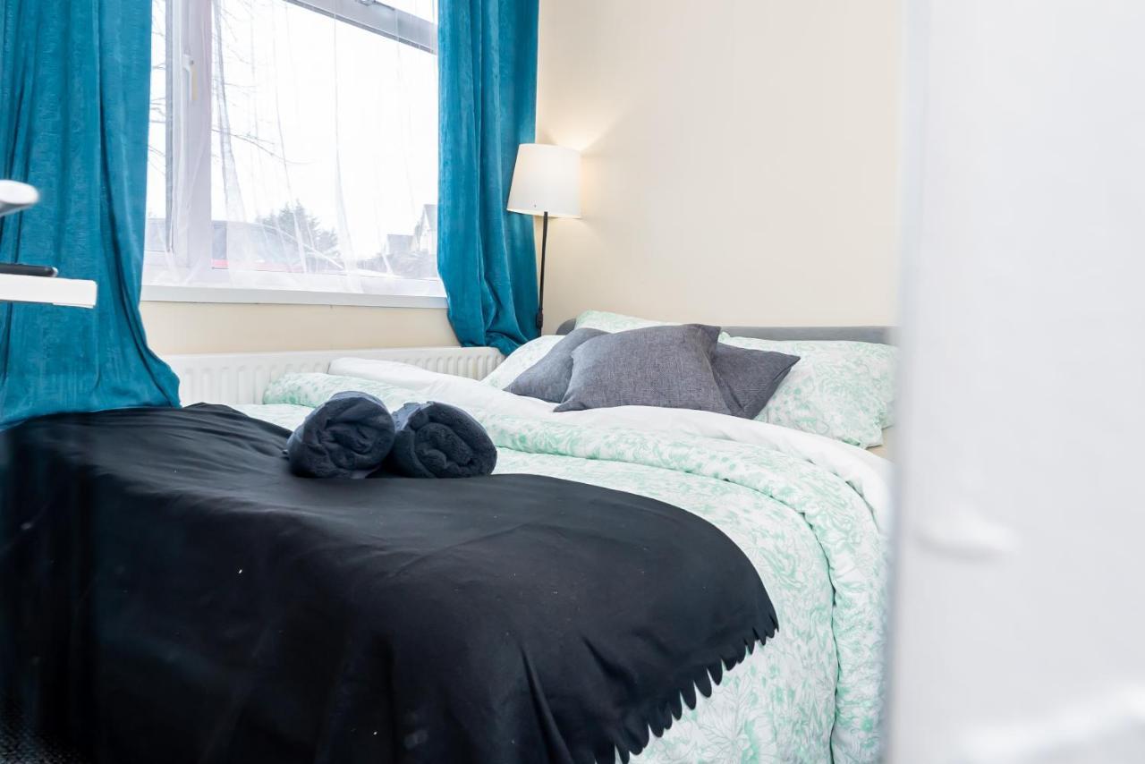 Shirley House 3, Guest House, Self Catering, Self Check In With Smart Locks, Use Of Fully Equipped Kitchen, Close To City Centre, Ideal For Longer Stays, Walking Distance To Bat, 20 Min Drive To Fawley Refinery, Excellent Transport Links Southampton Eksteriør billede