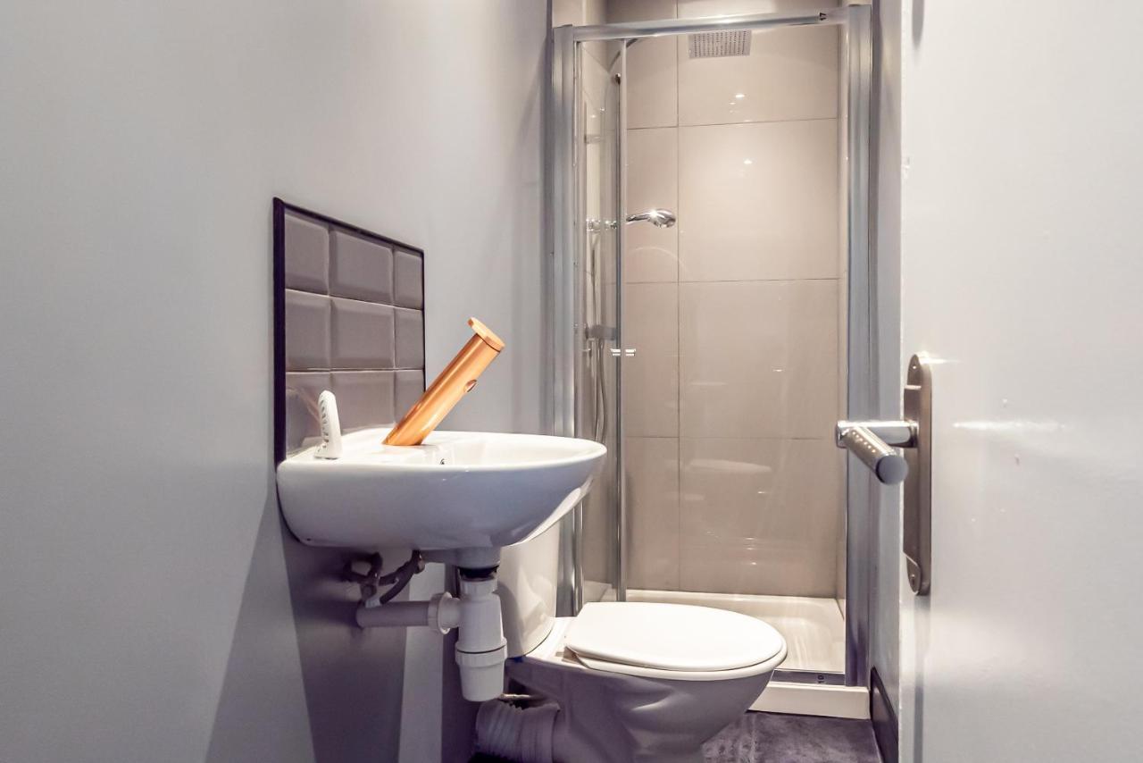 Shirley House 3, Guest House, Self Catering, Self Check In With Smart Locks, Use Of Fully Equipped Kitchen, Close To City Centre, Ideal For Longer Stays, Walking Distance To Bat, 20 Min Drive To Fawley Refinery, Excellent Transport Links Southampton Eksteriør billede